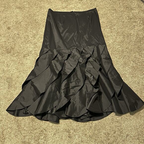 Xscape Women 20W Skirt Maxi A-line Ruffled Layered Stretch Black - Picture 1 of 8
